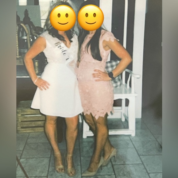 Romeo+Juliet Couture Dress - Picture 5 of 5